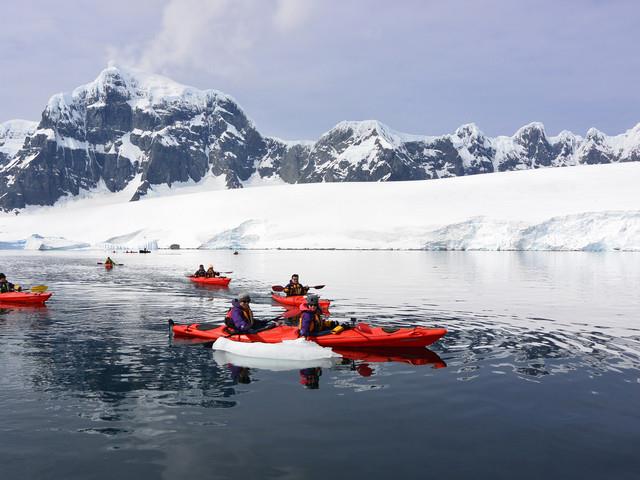 【穿越南极圈】海钻石号极地抗冰船穿越南极圈16天之旅·中国人包船提供更多贴心服务+更高几率登陆长城站